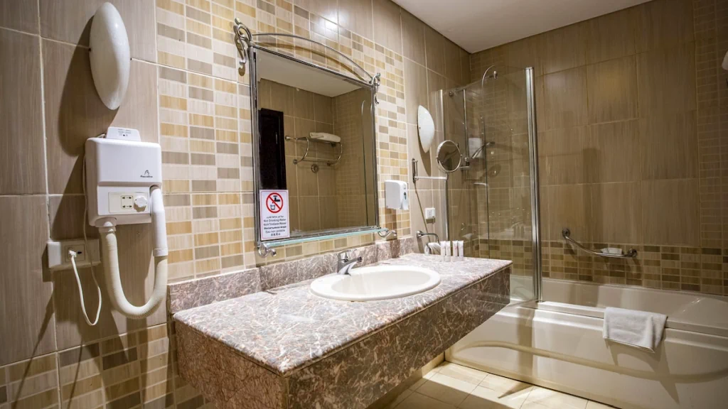 الفندق إيه أم سى رويال - الغردقة